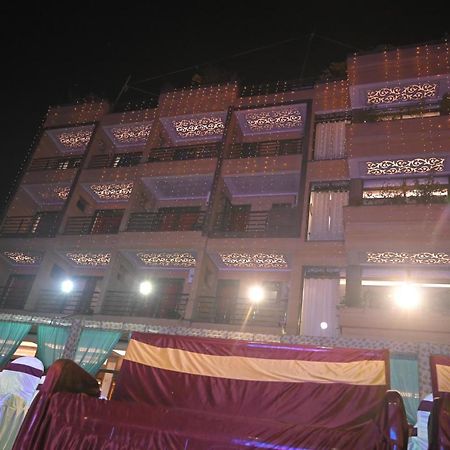 JJK Rukmini Vilas Hotel&Banquet Muzaffarpur Exterior foto