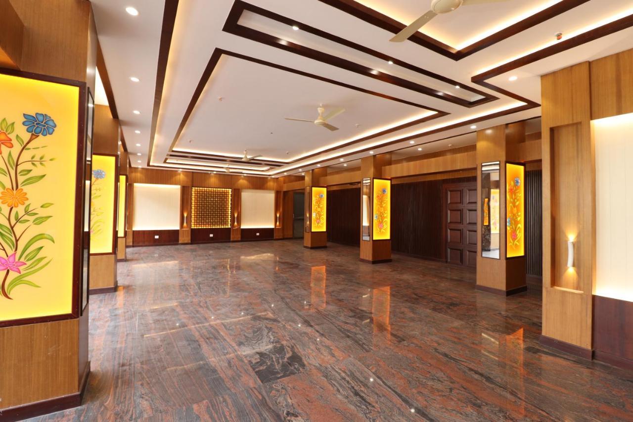 JJK Rukmini Vilas Hotel&Banquet Muzaffarpur Exterior foto